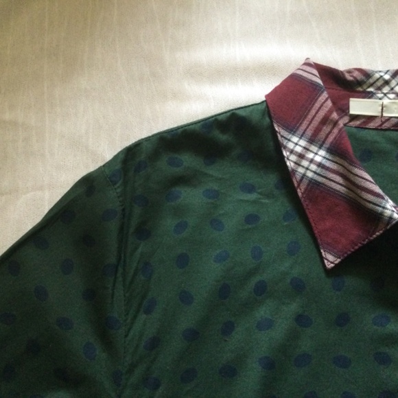 Gibson Button Down Polka Dot Blouse Contrast Plaid Collar and Cuffs SZ M - Picture 4 of 13